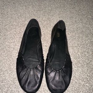 Zara Leather Women's Flats Size 11